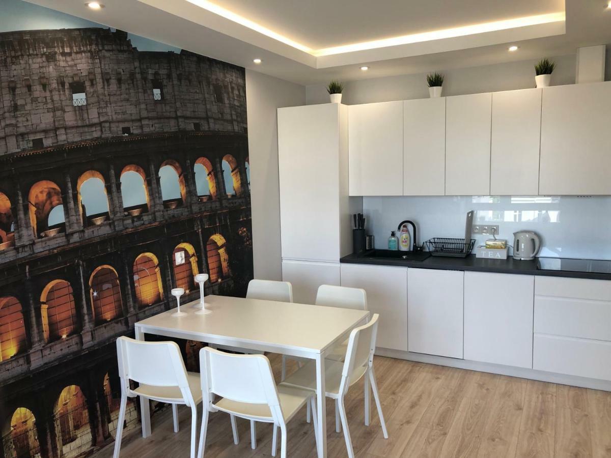 Klimatyzowany Apartament Roma Z Garazem Podziemnym Kielce Exterior foto