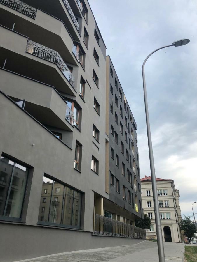 Klimatyzowany Apartament Roma Z Garazem Podziemnym Kielce Exterior foto